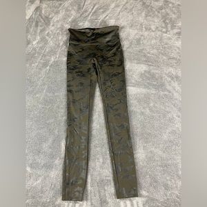 Spanx faux-leather camo green leggings size S